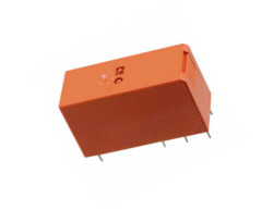 RT114006 12A 6VDC 1 Form C) P5 - TE Connectivity